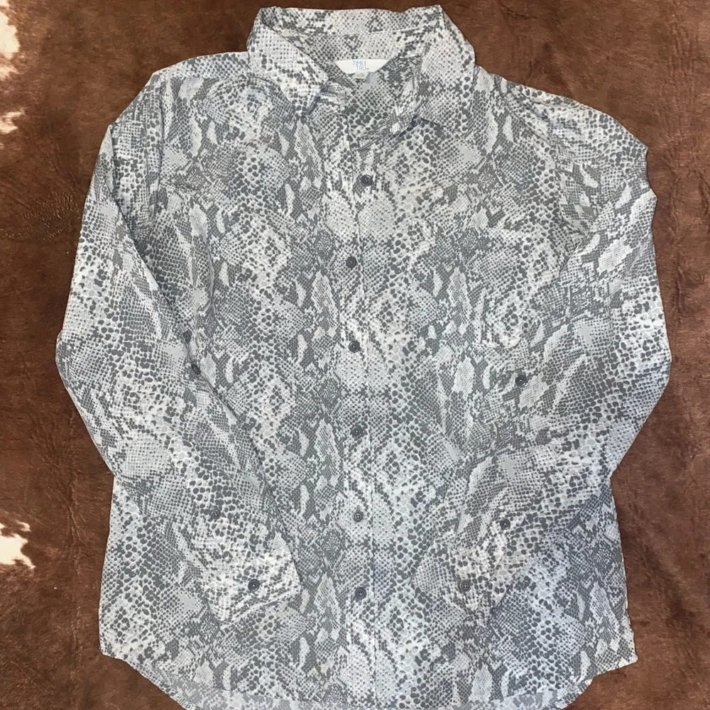 Snakeskin button up blouse - Picture 1 of 3